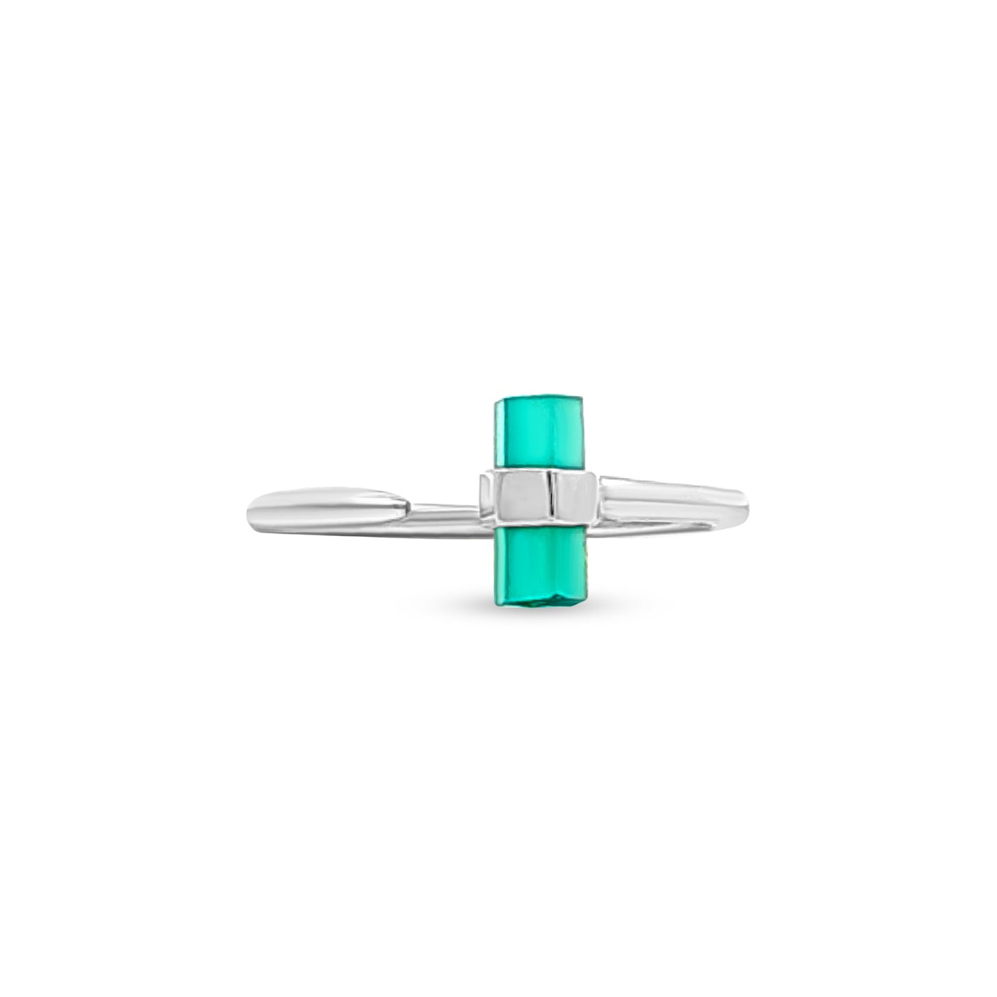Saanvi Shine: Half Shank Green Stone Unique Ring