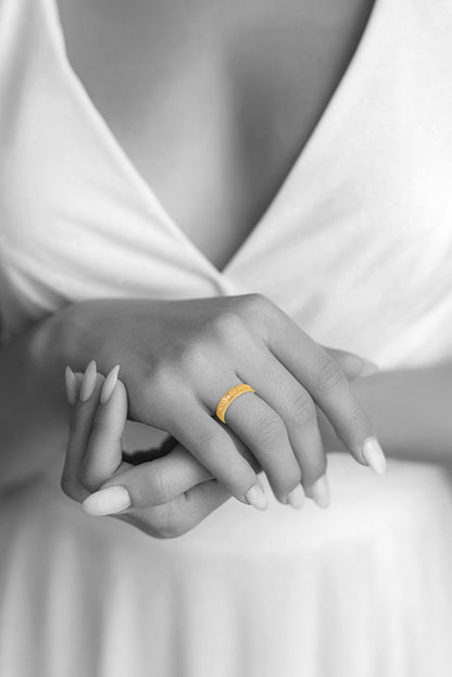 Arnika Bliss 22k Yellow Gold Couple Band Ring