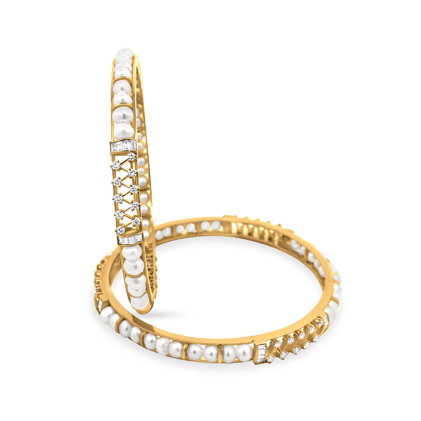 Traditional Bangle In 18K Yellow Gold, Studded With Diamonds And Pearls