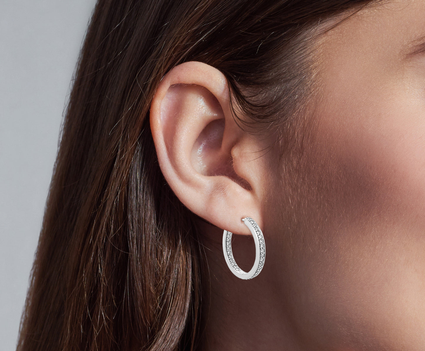 Advika - 14K White Gold Lab-Grown Diamond Huggie Hoop Earrings