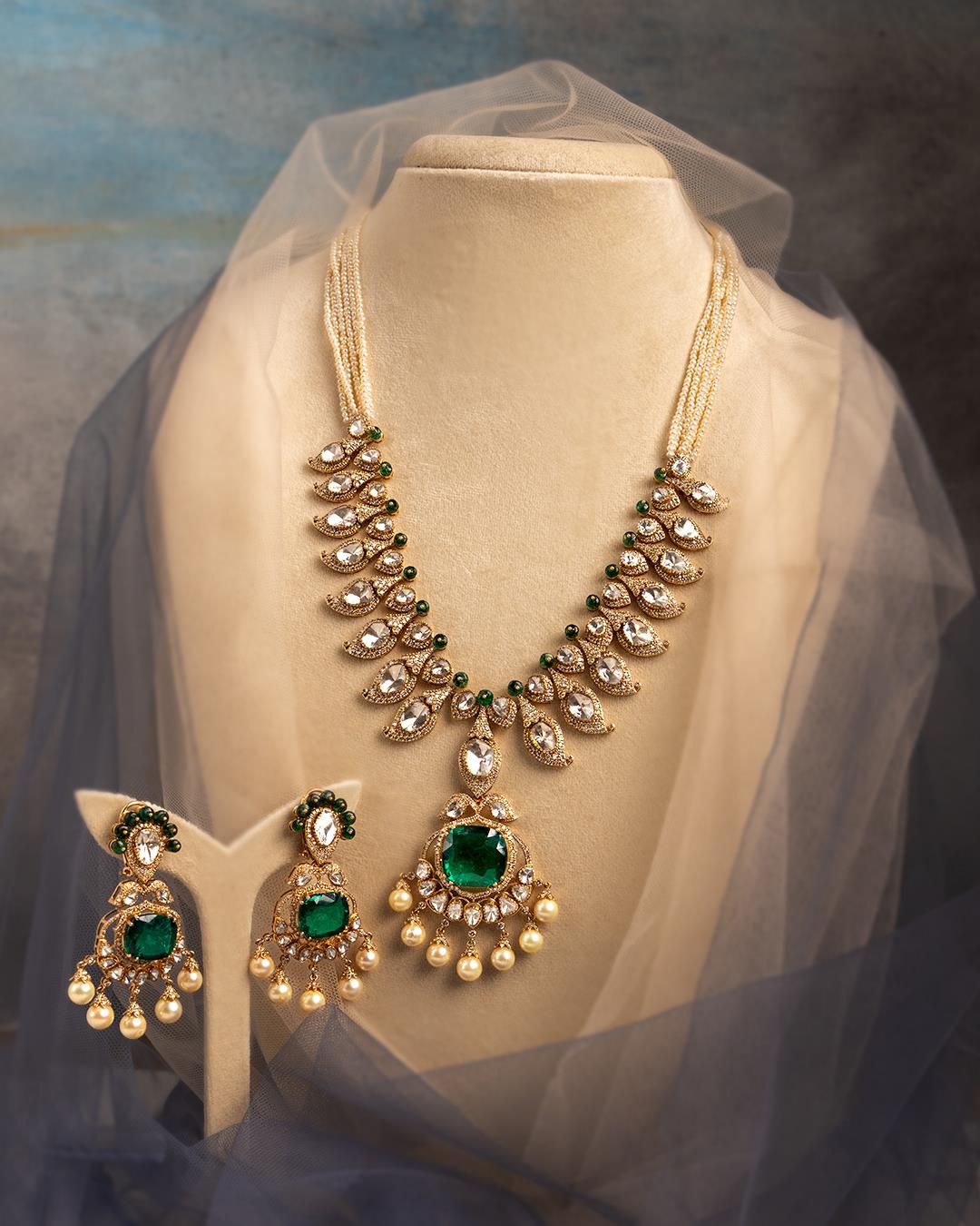 Maharani Zever:  14K Yellow Gold Diamond, Polki and Pearl Necklace with Earrings