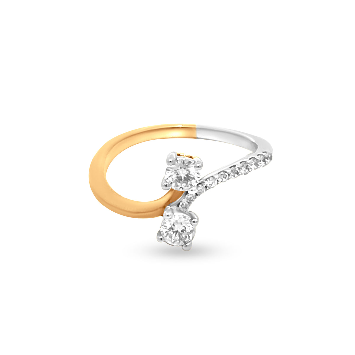 Two-Tone Harmony: 18k Gold Solitaire Ring with Dual Round Diamonds