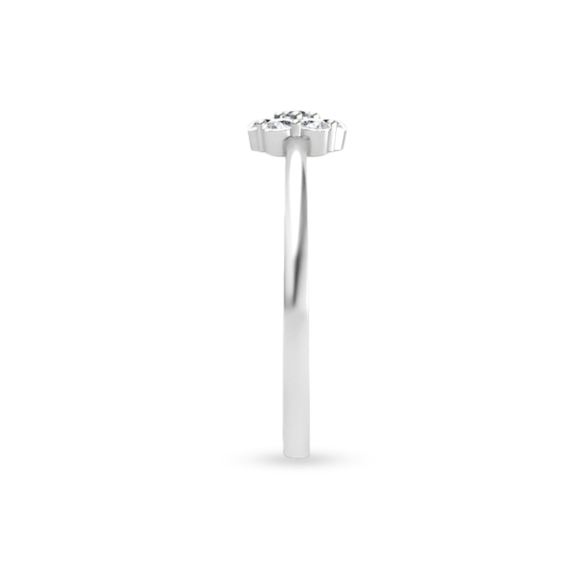 18K White Gold Floral Diamond Ring