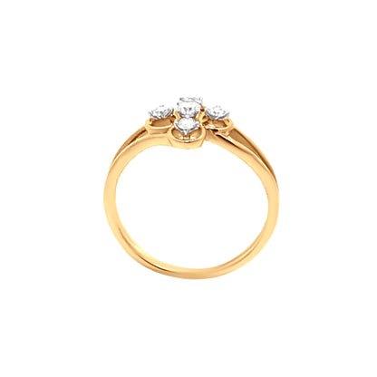 Elegant 18k Yellow Gold Mini Floral Diamond Ring for Daily Wear and Special Occasions