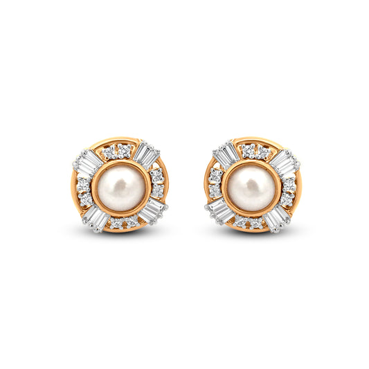 18k Yellow Gold Stud Earrings with Diamonds and Fresh Pearl Embellishment