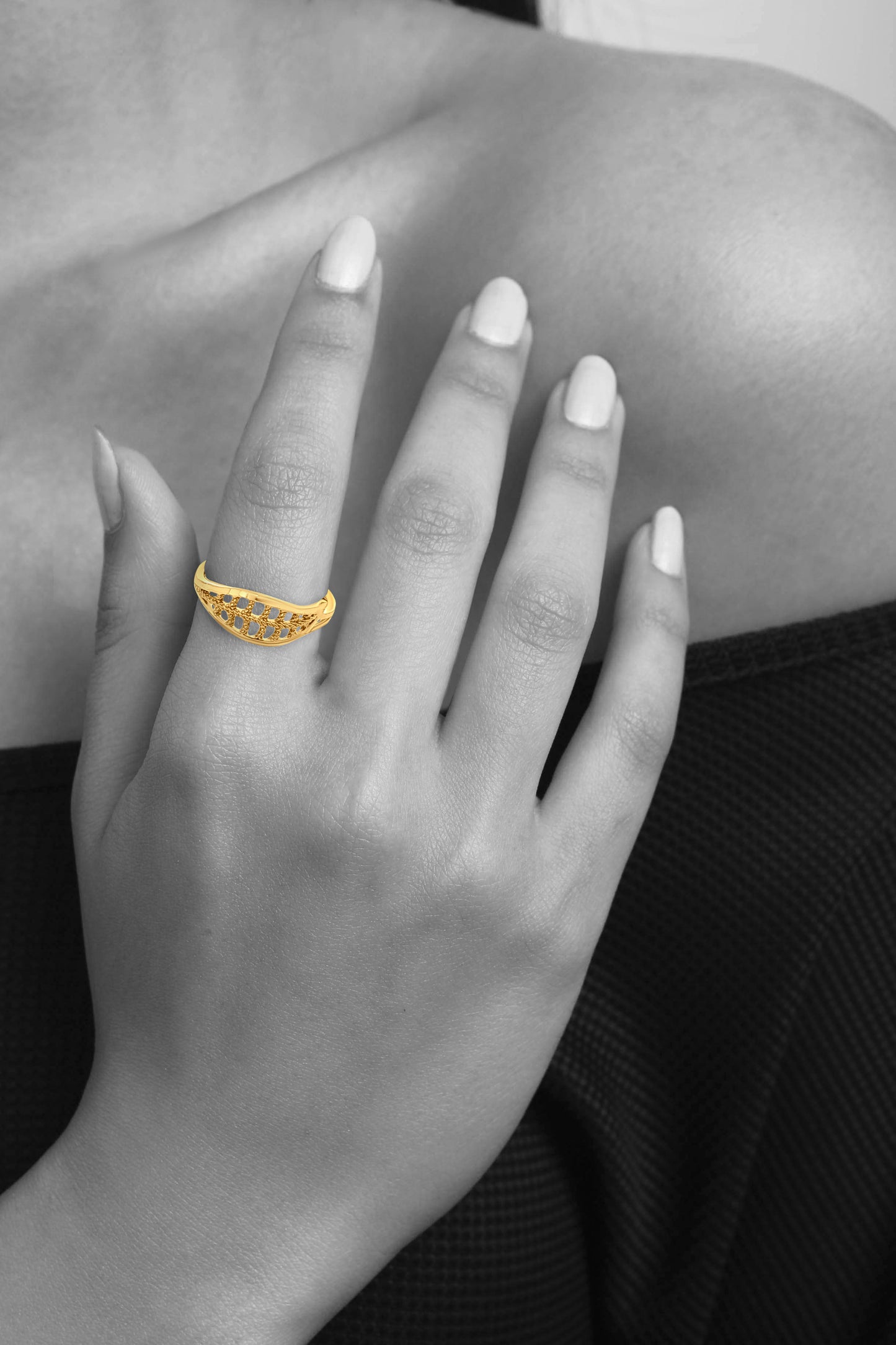 Dahlia 22k Yellow Gold Split Shank Designer Ring