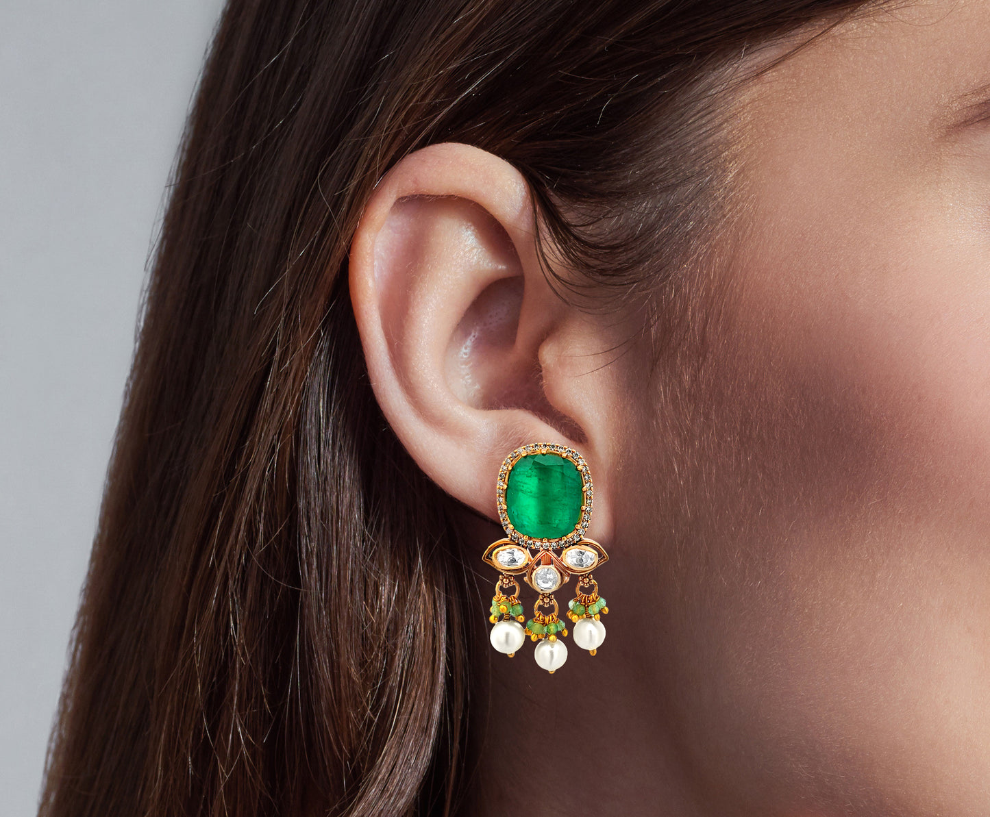 925 Silver Earrings with Oval Green Stone and Pearl Trinkets